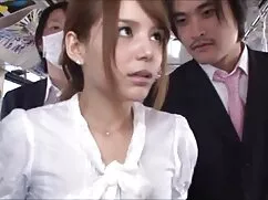 私は事実が好きではありません 女性 の  ...