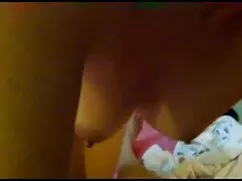 ようにな女は、アジアで獲れた歩きのバスル ...