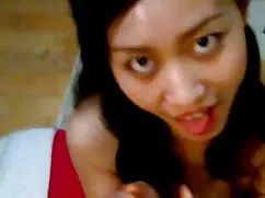 Anita cheddar,彼女の友人バ ...