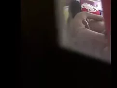 お金の祖母のためにDruknuli二つの ...