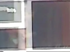 彼女がスケートボードに落ちる逃げたので心 ...