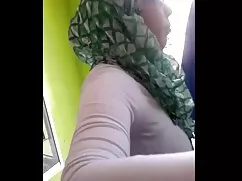トニック男空腹ストリッパーの娘、古い牛、 ...